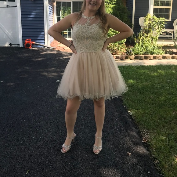 Homecoming dress - Picture 1 of 6